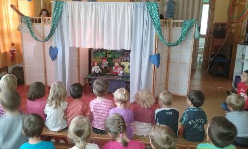 Divadlo SPŠ Horšovský Týn (6. 10. 2015)