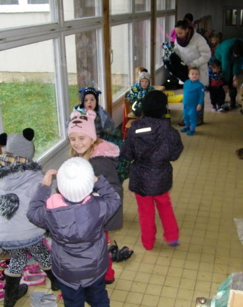 Mikulášská nadílka v ZŠ (5.12.2014)