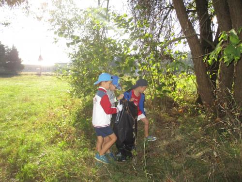 Fotografie z akce Ukliďme svět! Ukliďme Česko!